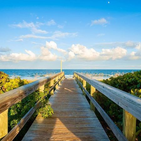 Sparkling 2Bed 1Bath Beach Home - Unit 214 Cocoa Beach Kültér fotó
